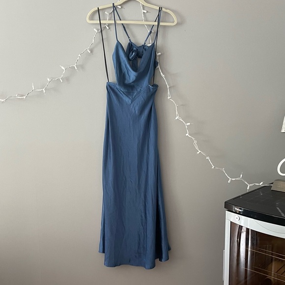 Hello Molly Blue Midi Dress - Picture 4 of 7
